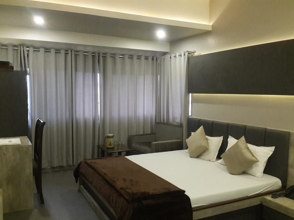 Hotel Oasis Mumbai Kültér fotó