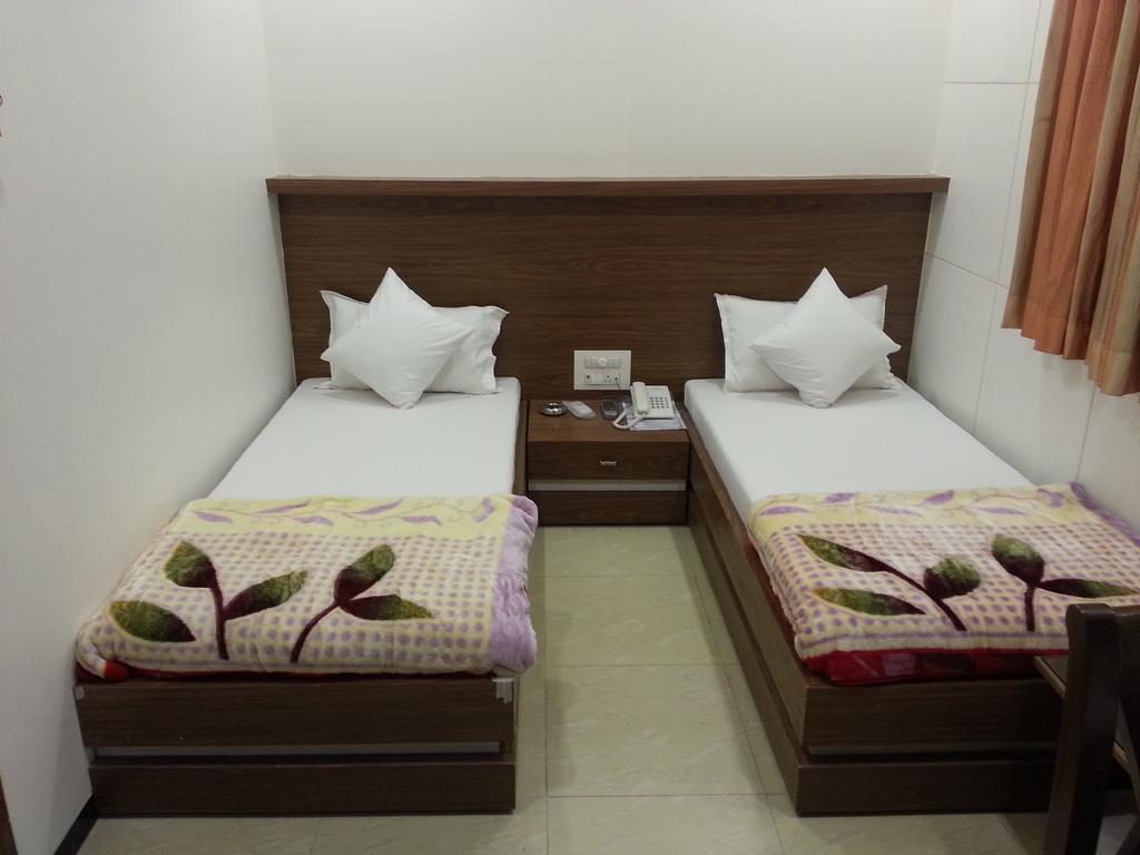Hotel Oasis Mumbai Kültér fotó