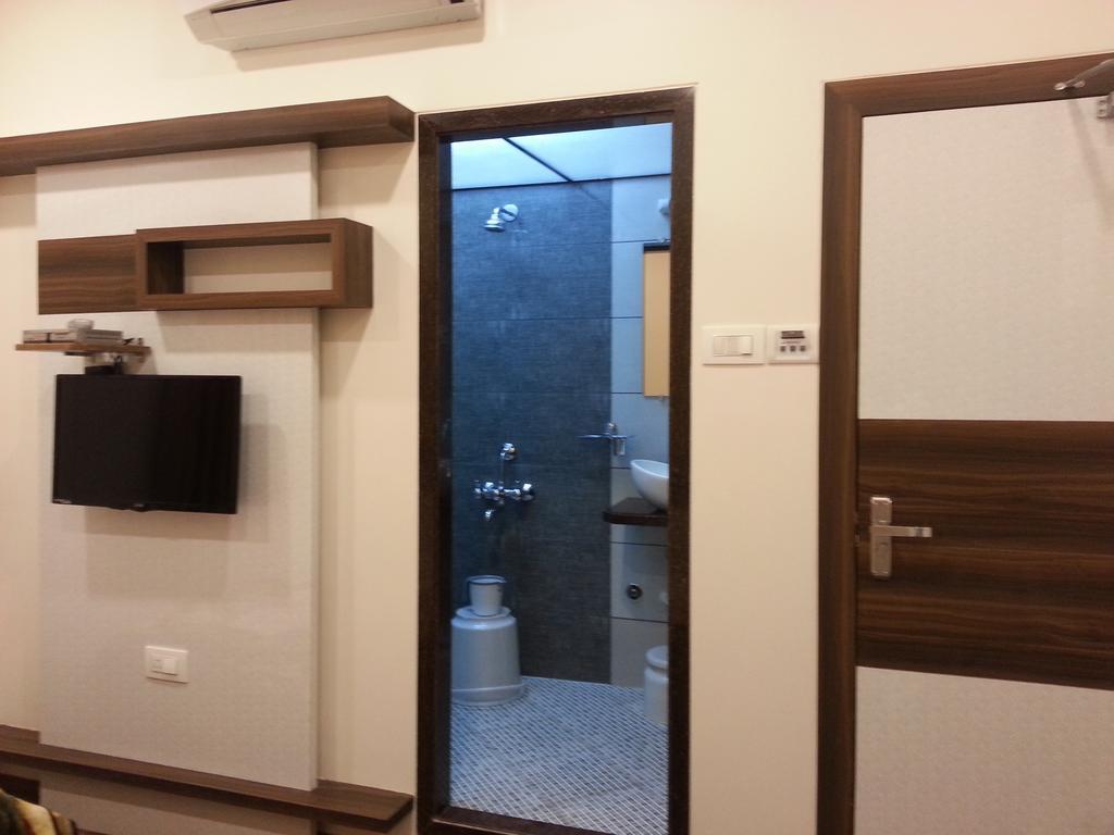 Hotel Oasis Mumbai Kültér fotó