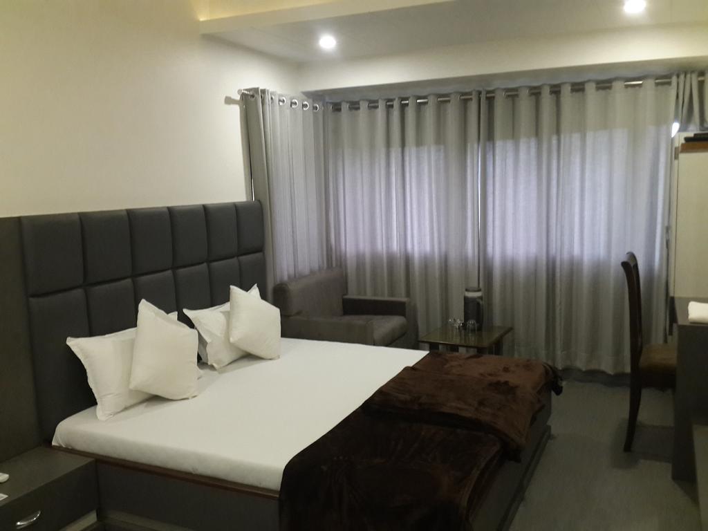 Hotel Oasis Mumbai Kültér fotó